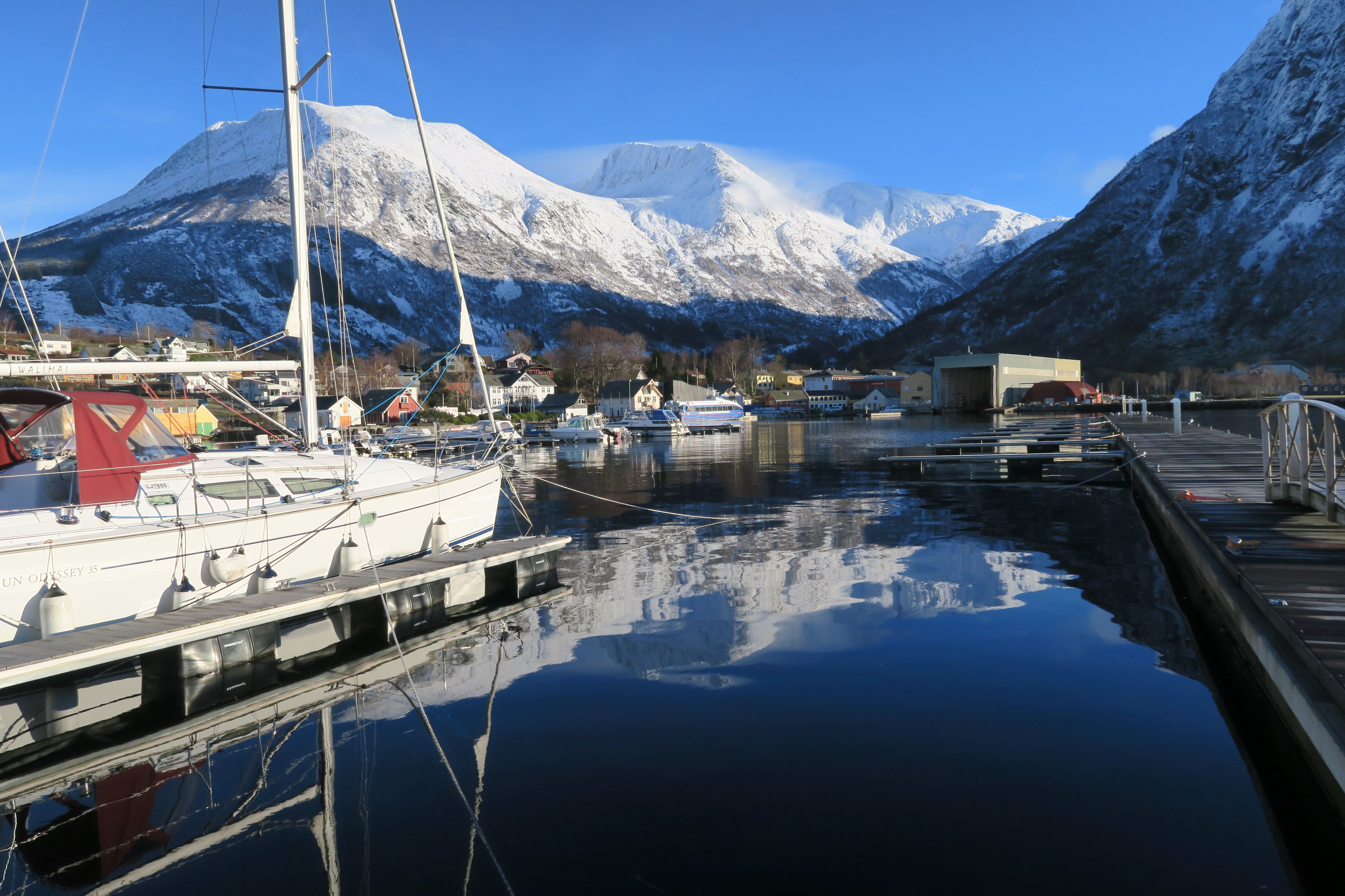 © Folgefonnsenteret