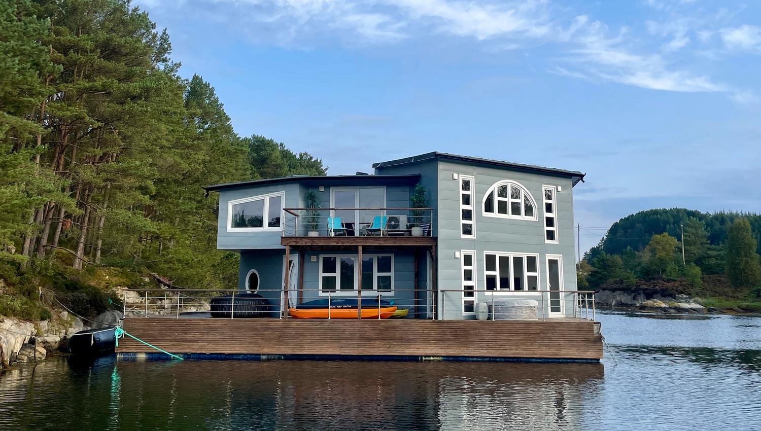 Floating Villa Bergen