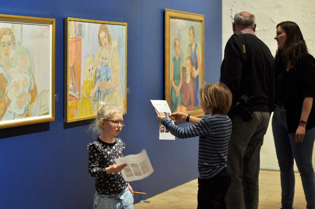 familie på Telemark Kunstmuseum