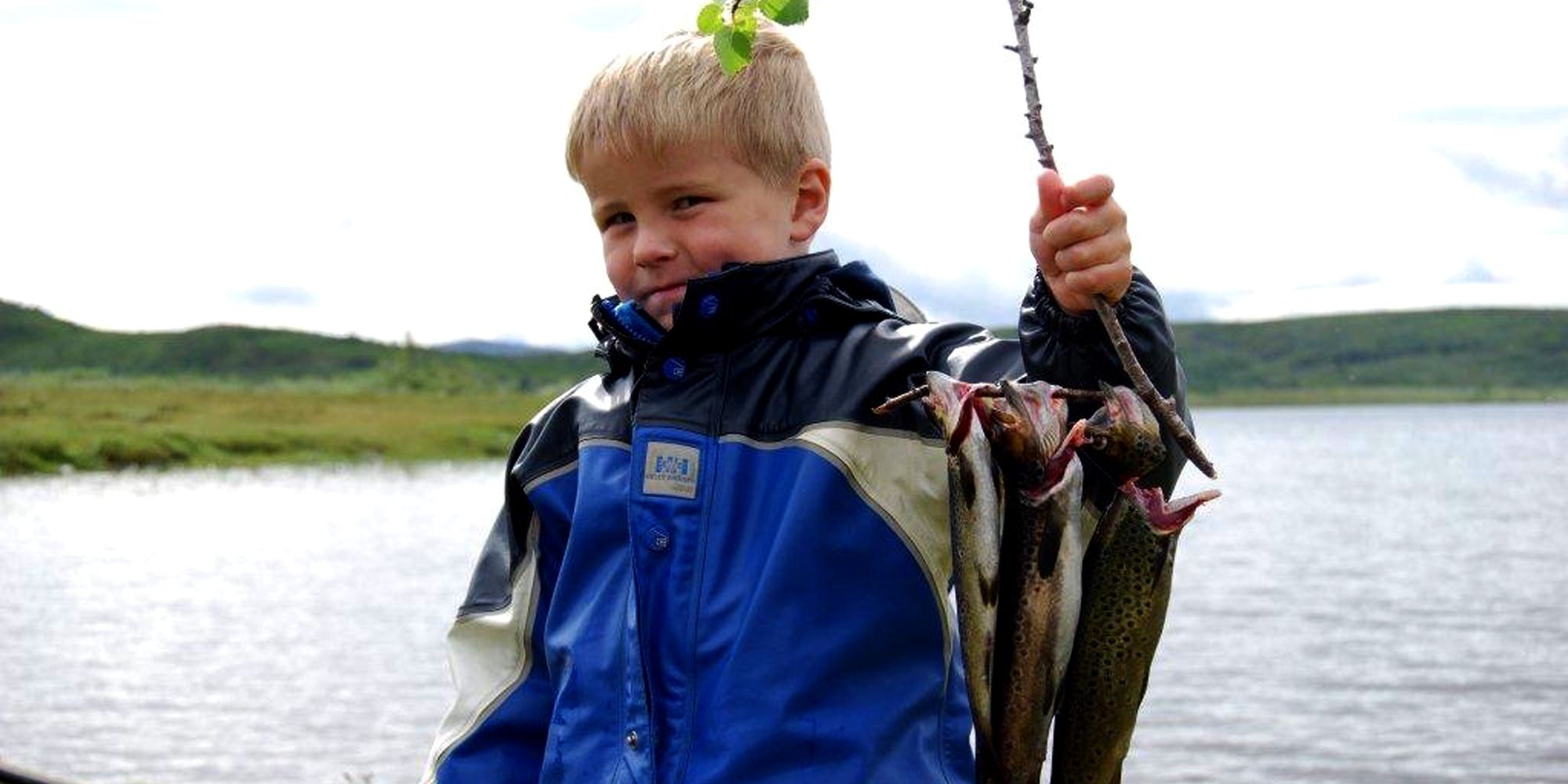 Steinkjer Kommuneskoger - Kid with a small catch