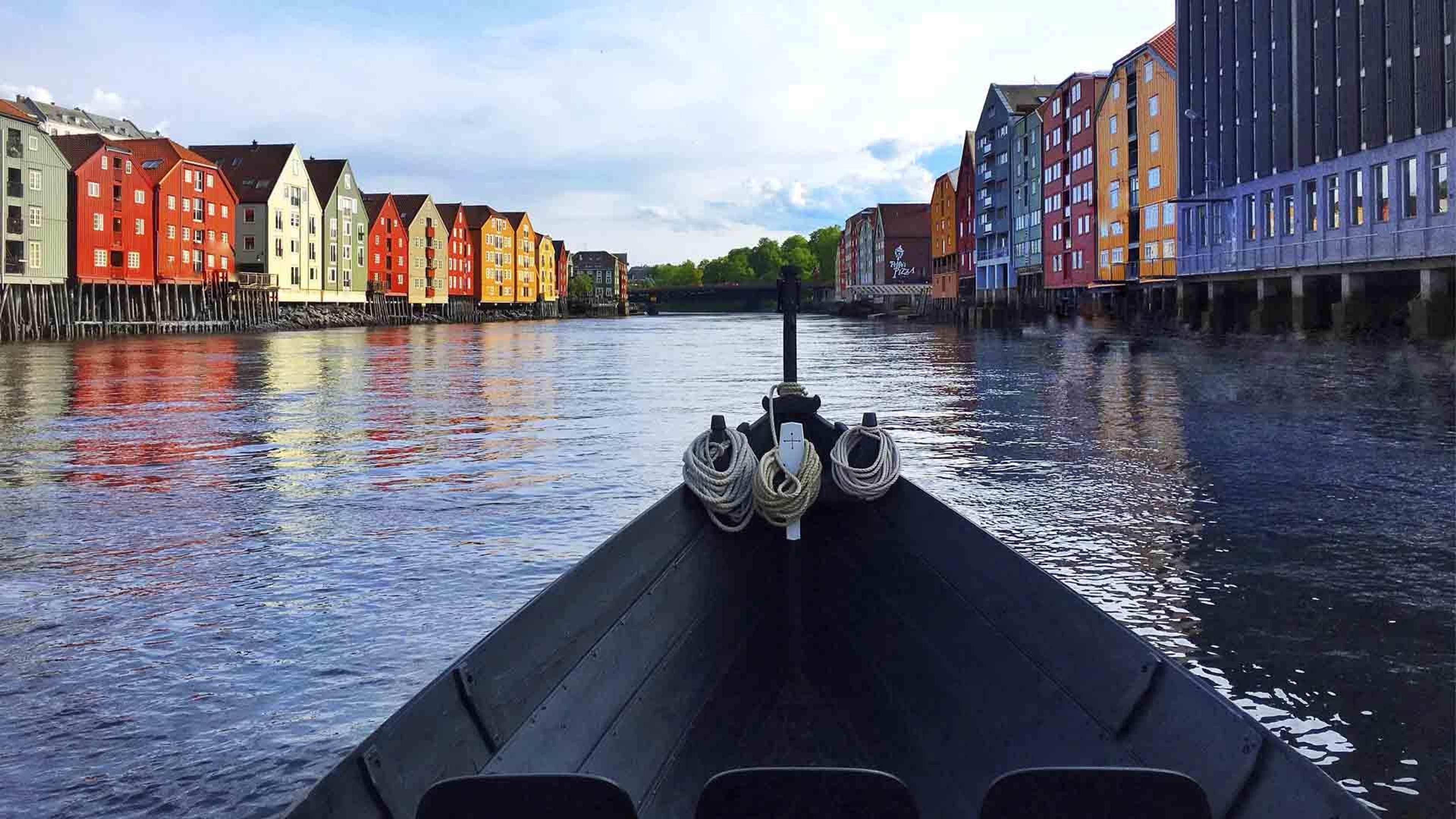 Trondheim by boat