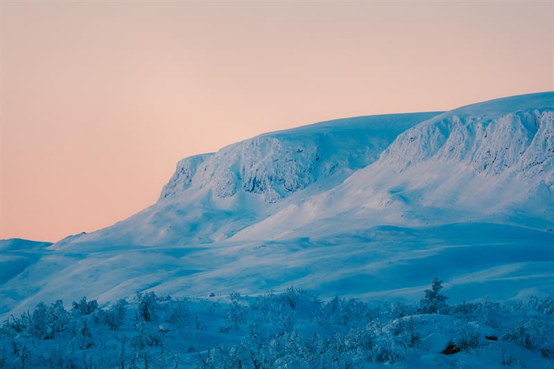 Prestholtskarvet covered in snow