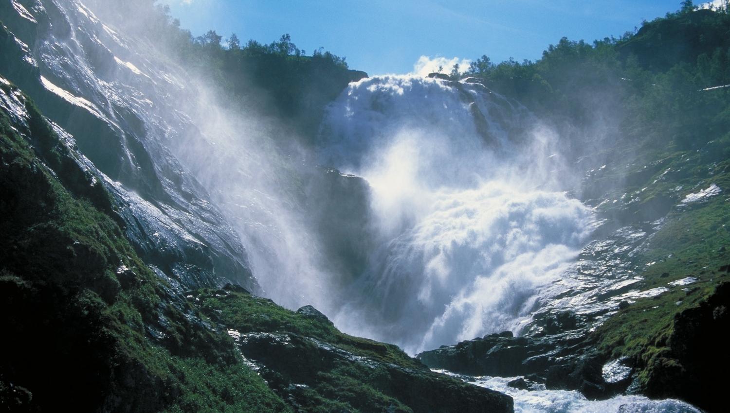 Kjosfossen, Flåmsdalen