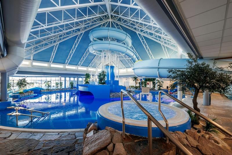 pool and whirlpool in the water park in Langesund