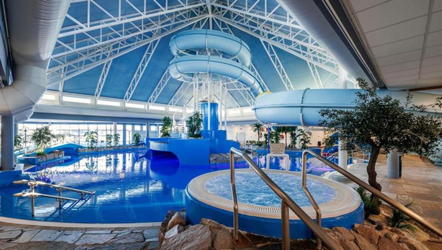 pool and whirlpool in the water park in Langesund