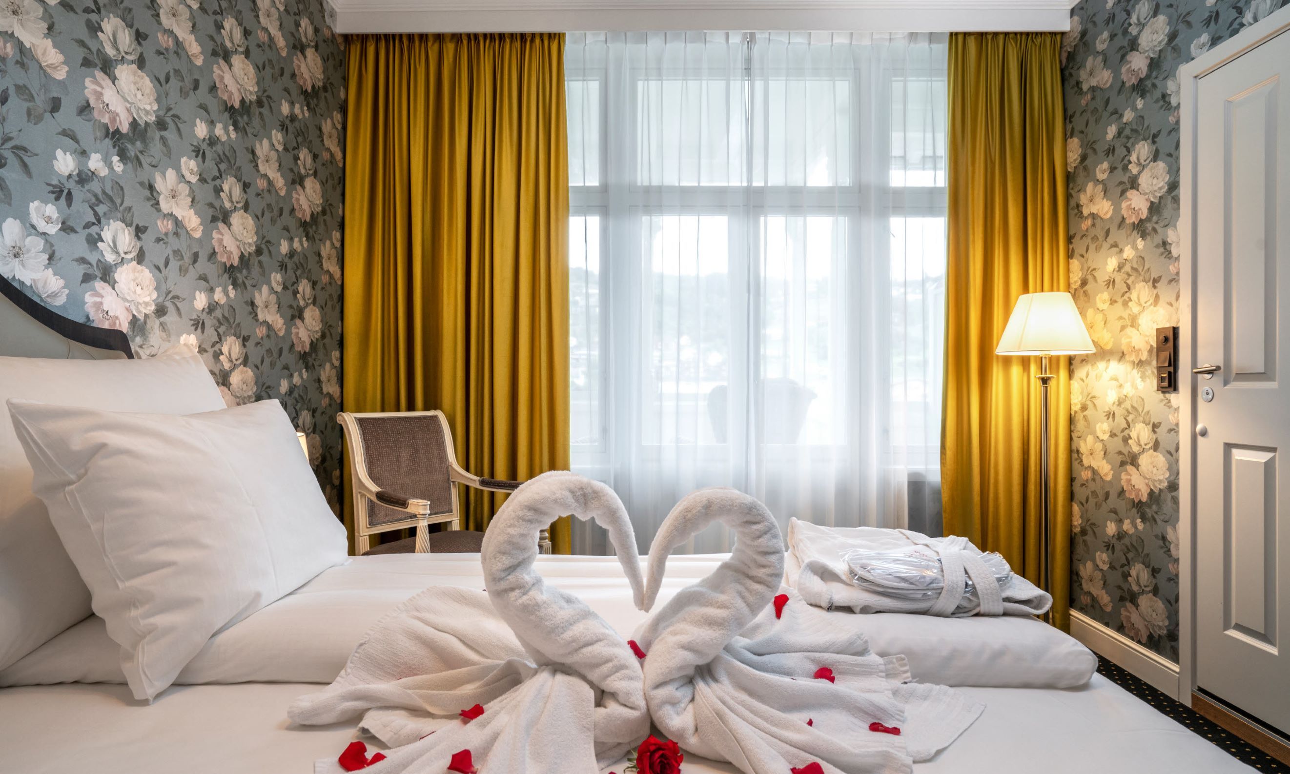 Perfekt for romantiske opphald – Thon Hotel Sandven byr på ei unik atmosfære i vakre omgjevnader.