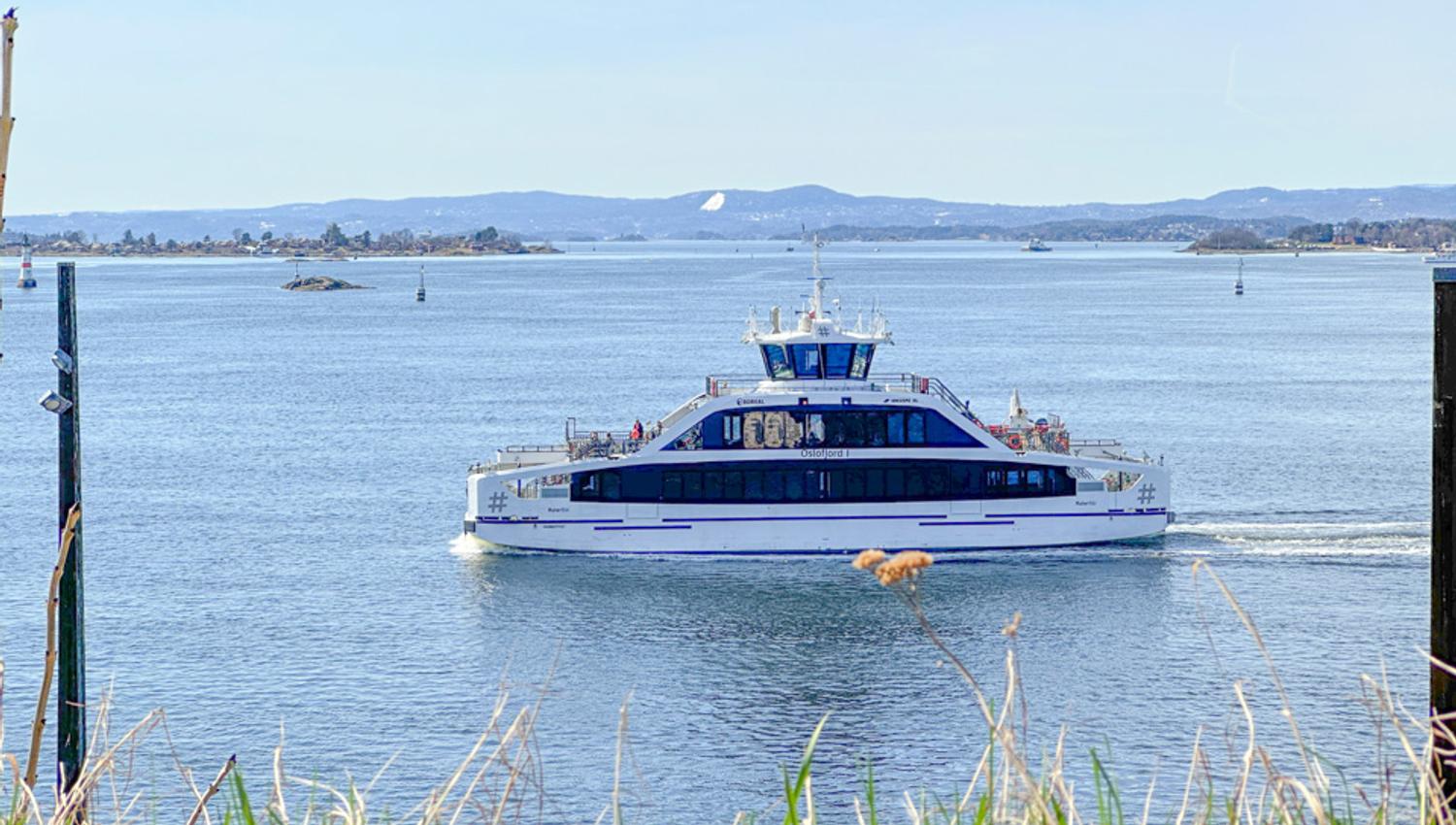 Elektrisk bat til øyene