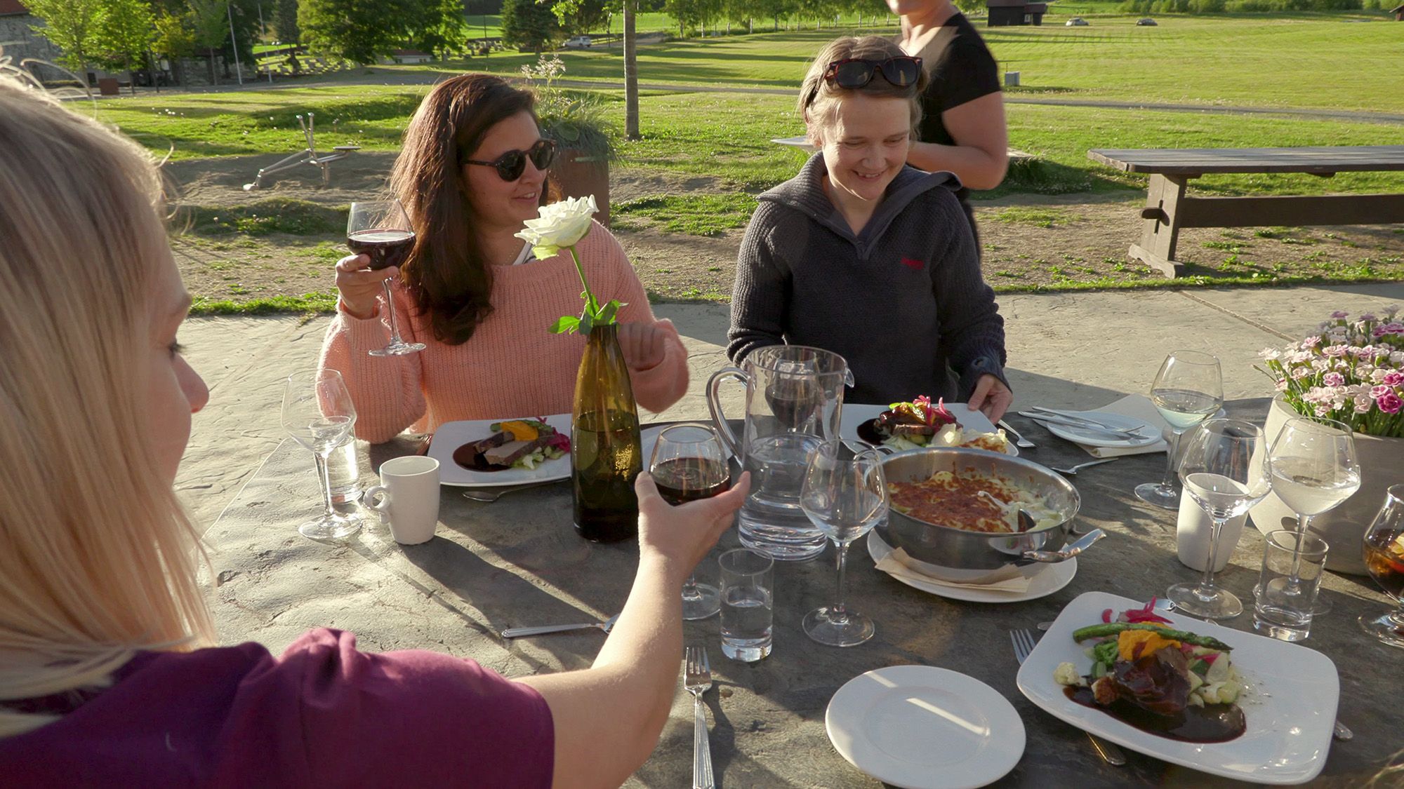 Utemåltid på Stiklestad - Damer på tur