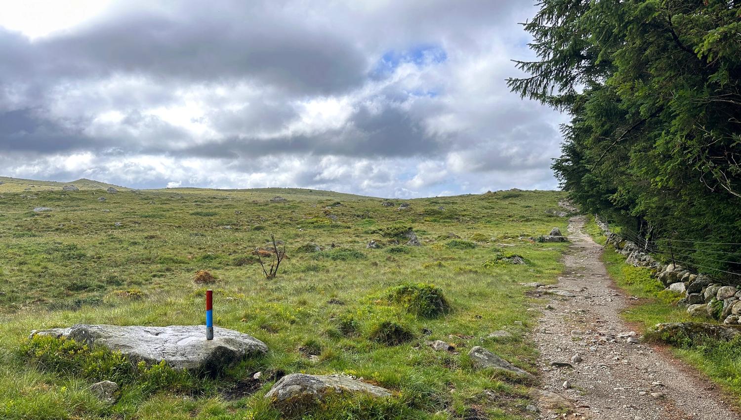 The trip to Steinkjerringa is marked