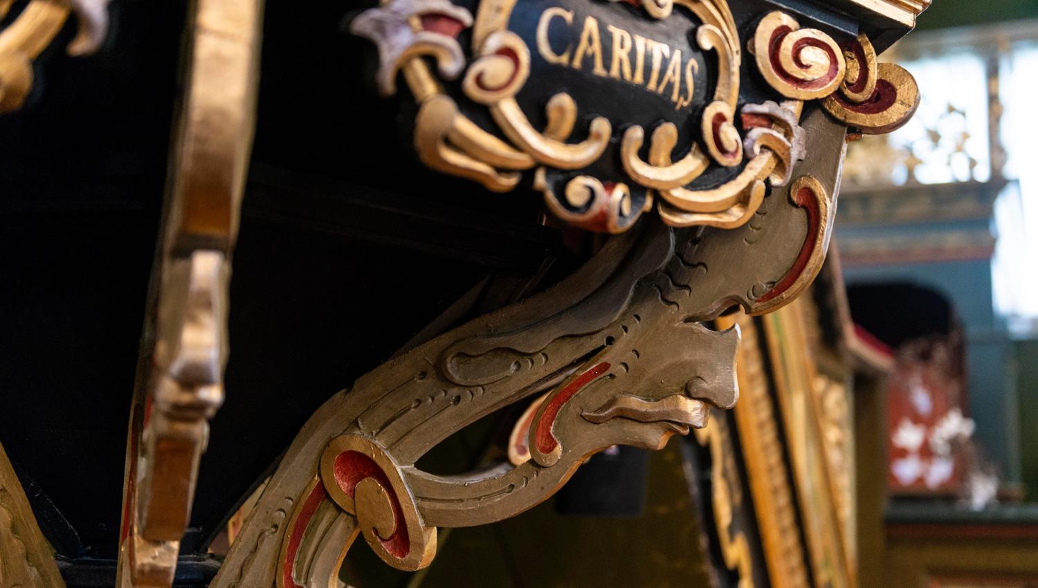 Detalj på prekestolen i Risør kirke