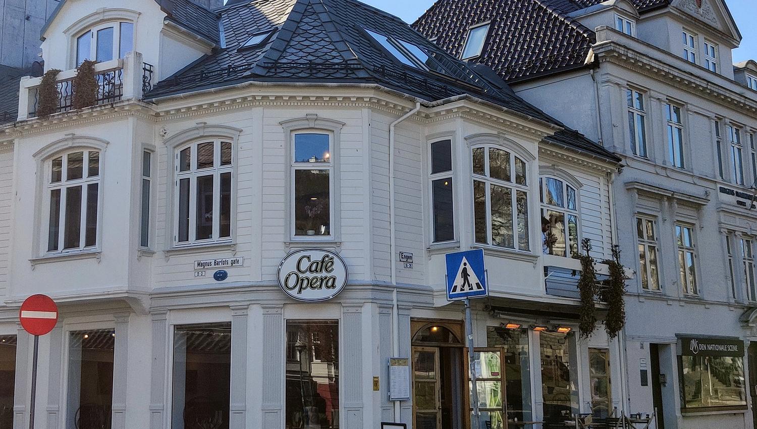 Café Opera