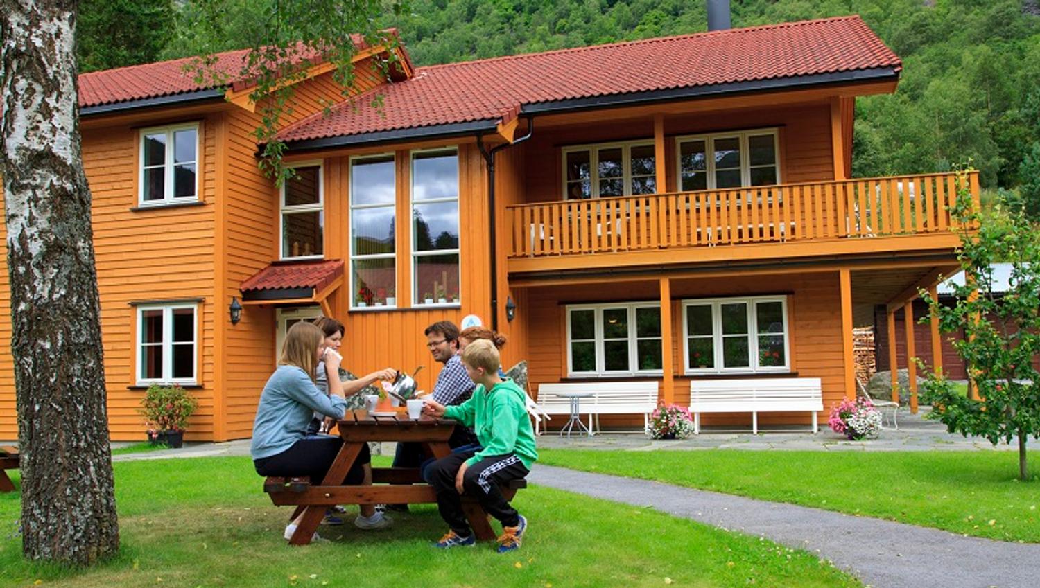 Flåm Camping & Vandrarheim