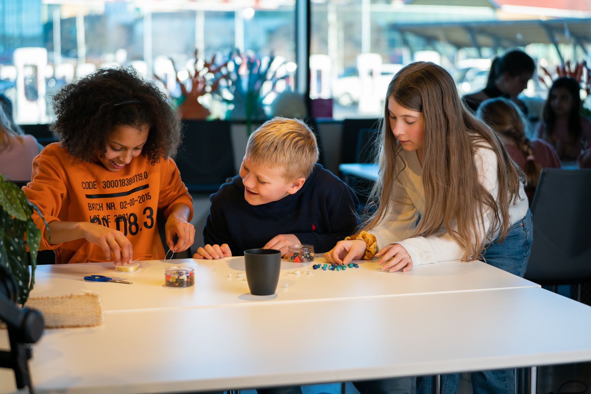 Children who are active - they make something with their hands
