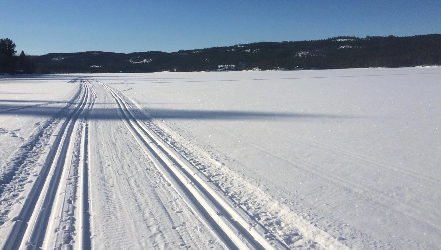 Skumsjøen rundt, skitur fra DNT Osbakken, Gjøvik Kommune, Innlandet