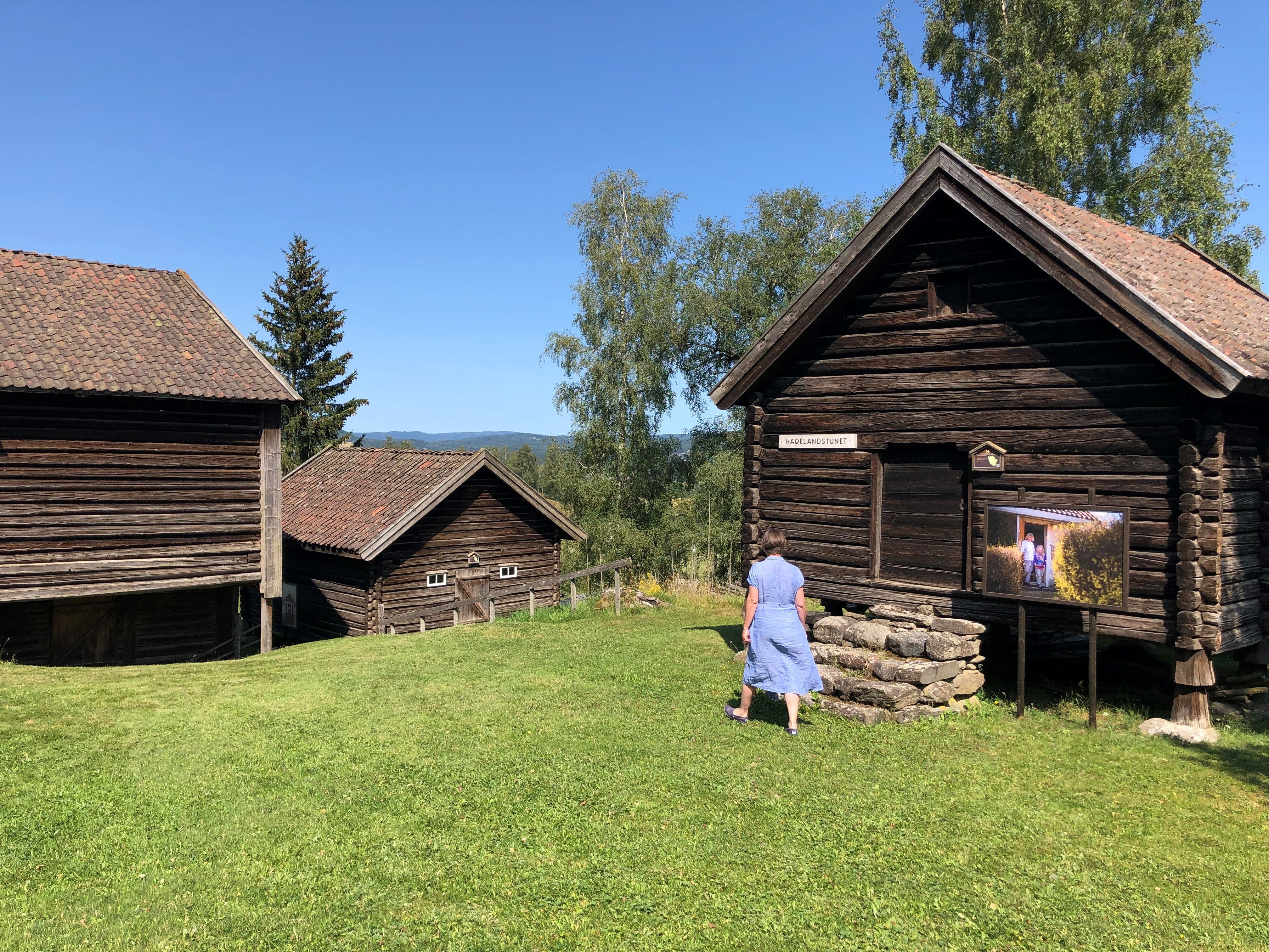 Hadeland Folkemuseum sommer. Hadelandstunet