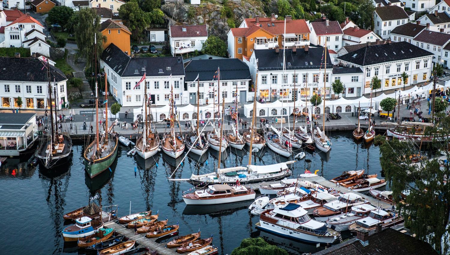 Risørflekken båthavna