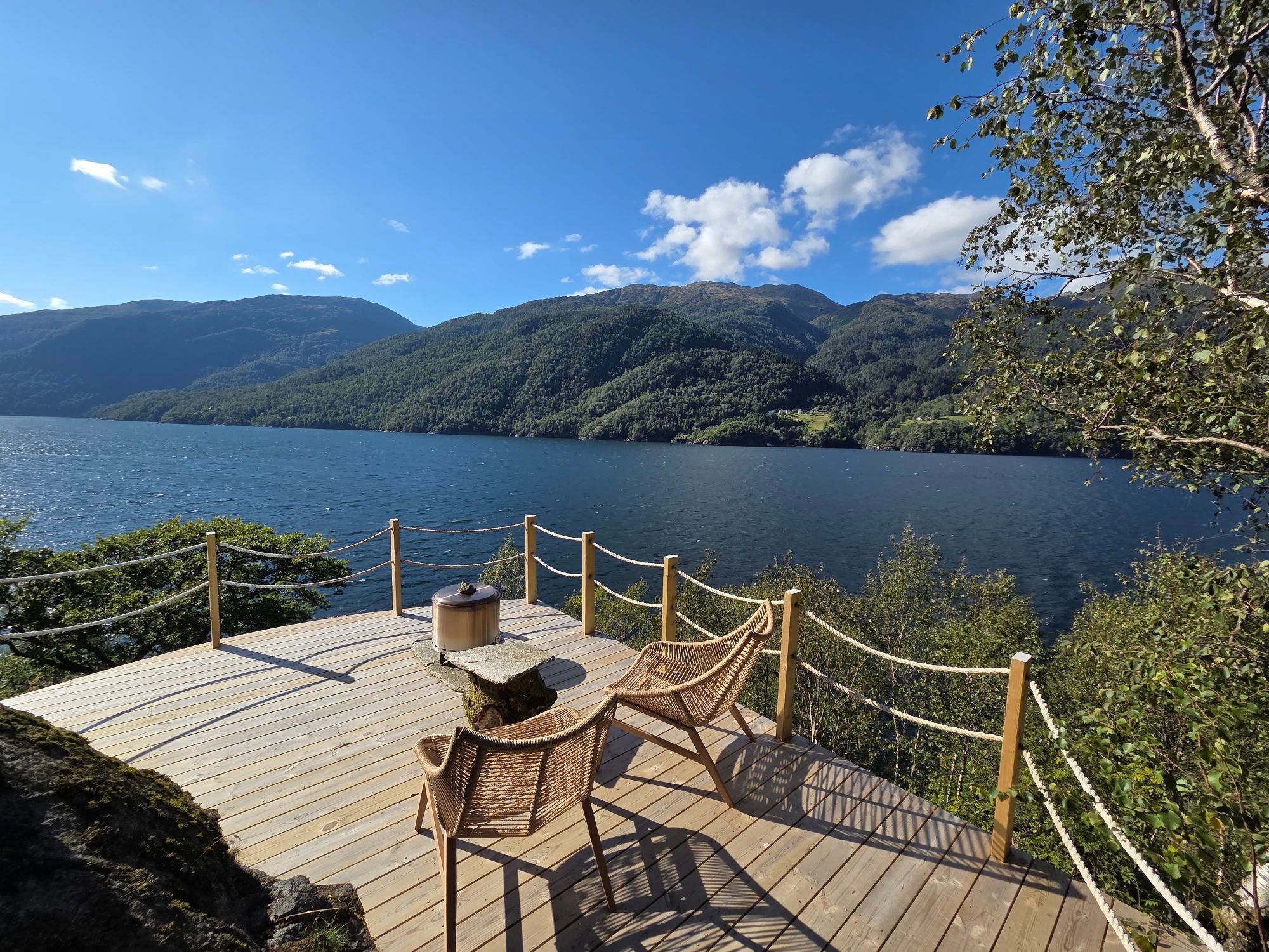 Fivelandsneset Fjordhytter