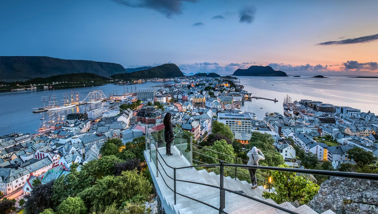 Trappene til byfjellet Aksla