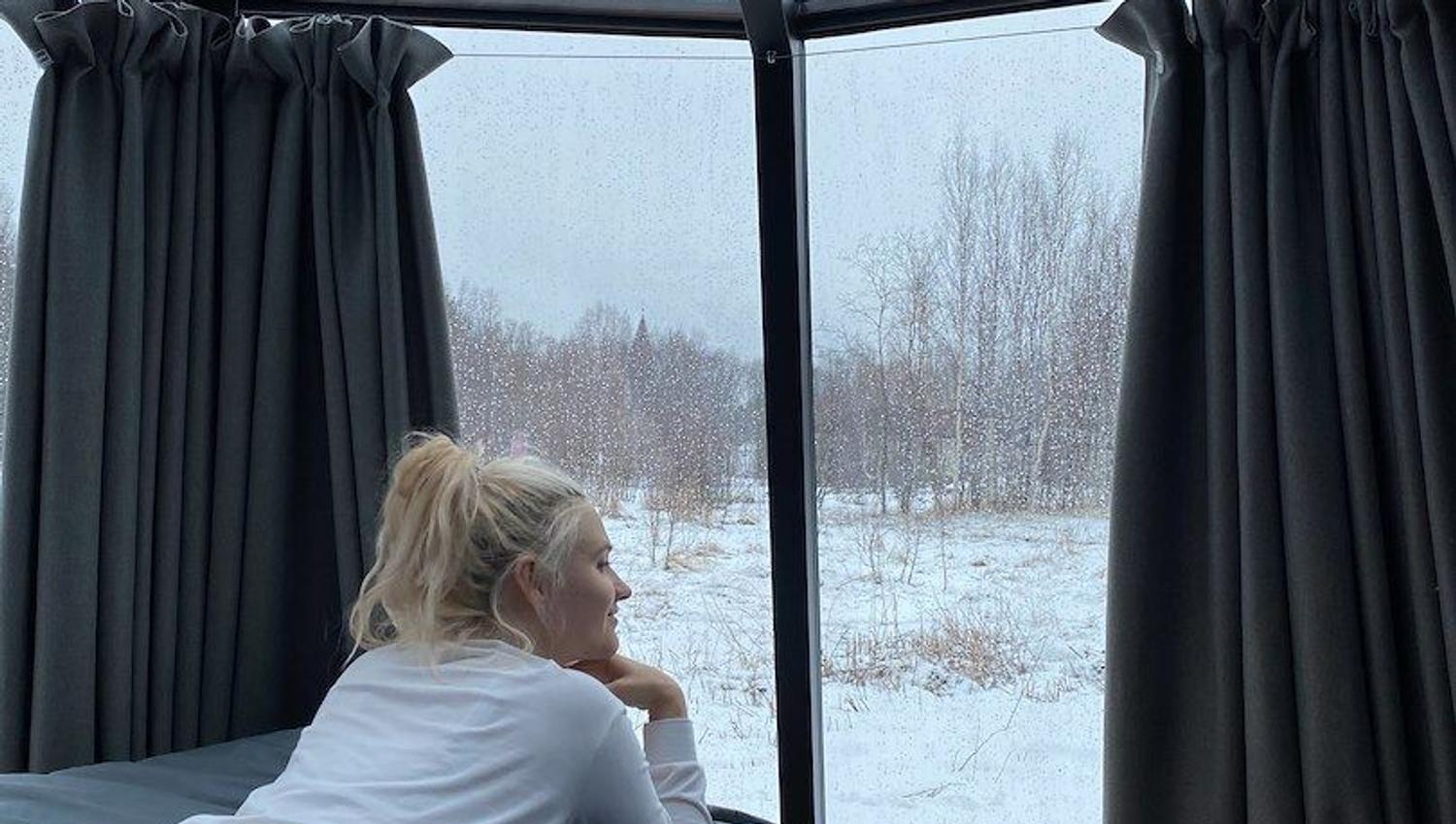 Utsikt fra iglo på North Experience