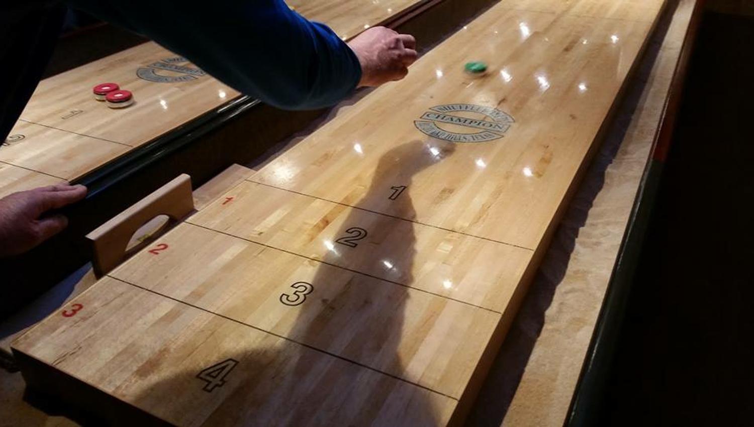 shuffelboard Amadeus Sportscafe