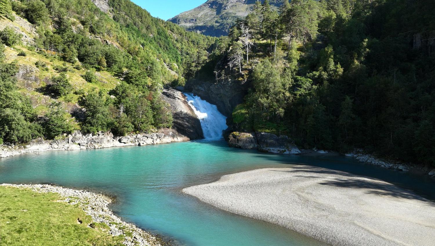 Bølifossen, Mørkridsdalen