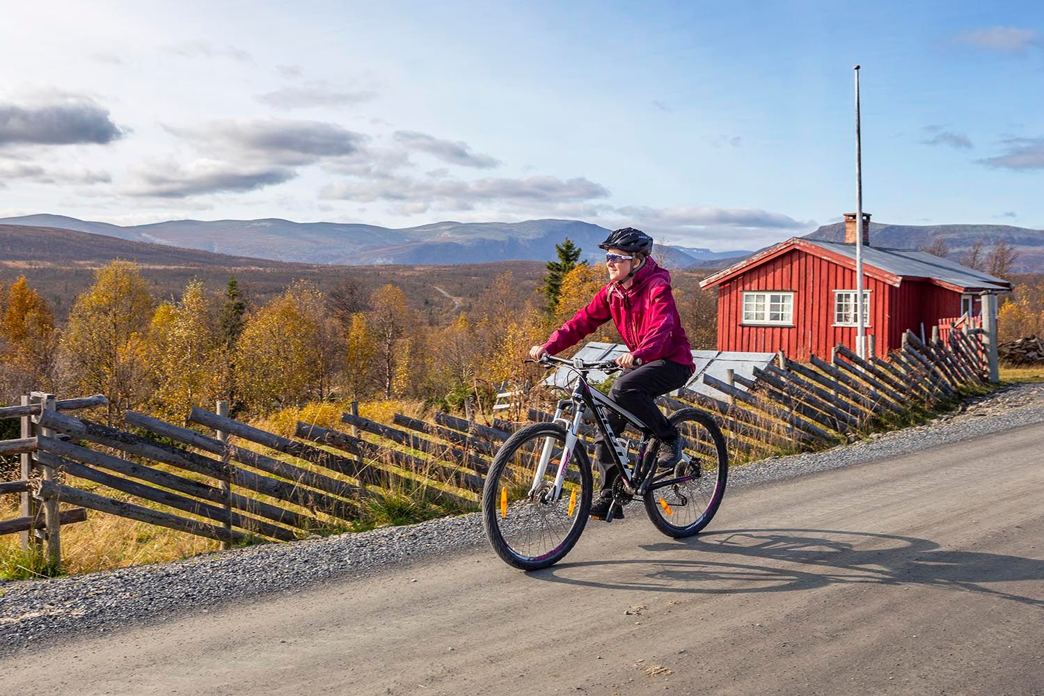 web_sykling_Mjølkevegen_Trollhovd_IMG_7292_JH