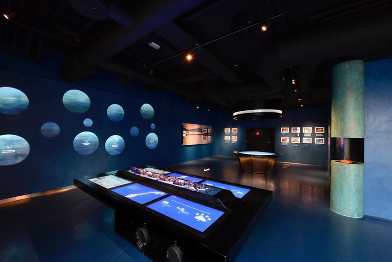 digital spaces with information material