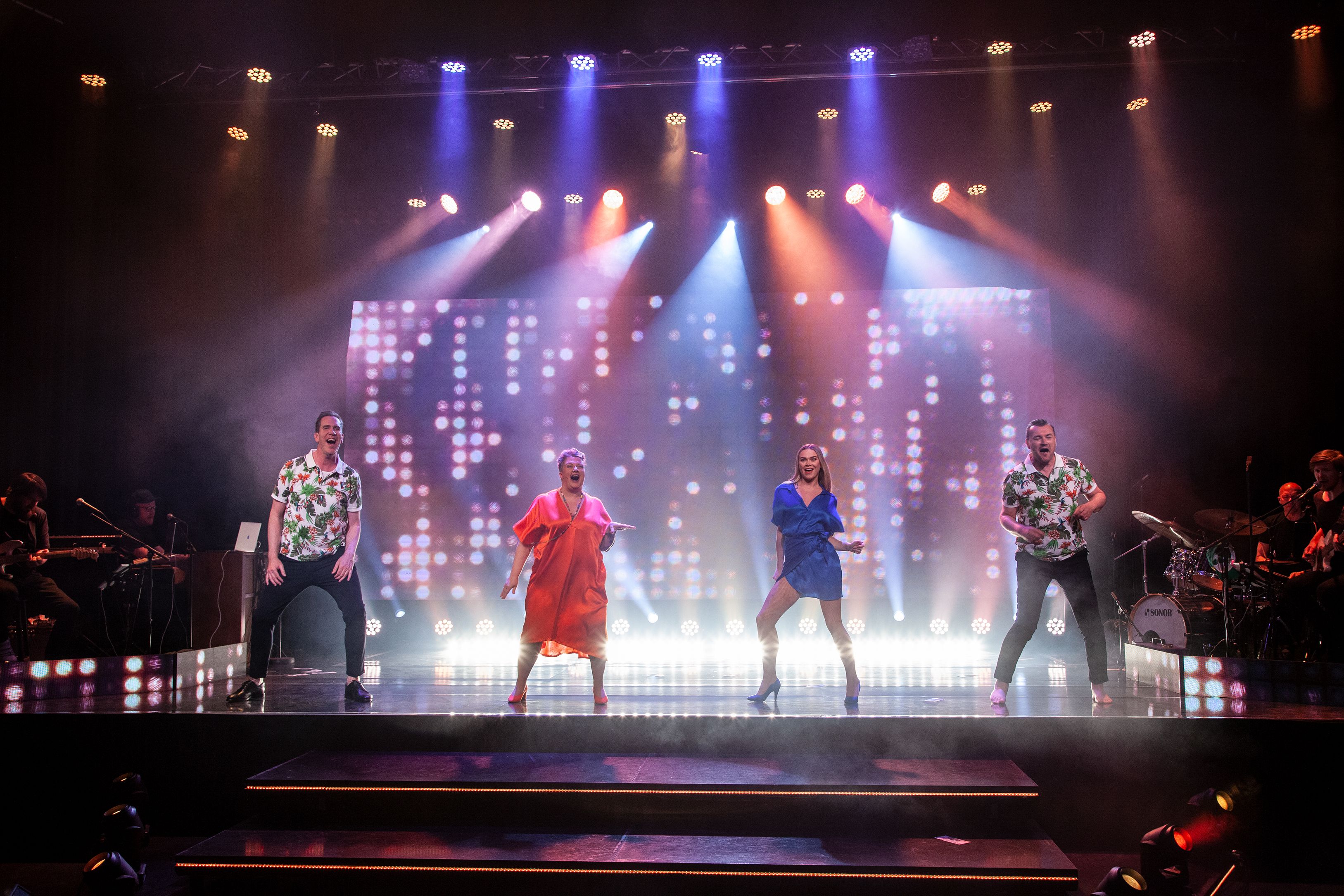 Sommershow i Hønefoss Sommerrevyen Hønefoss