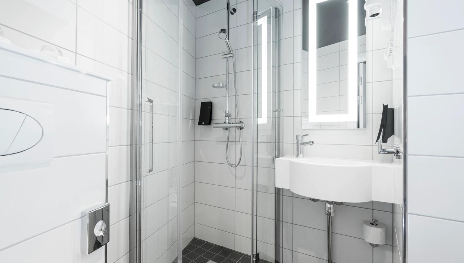 Bathroom in a Standard Double room