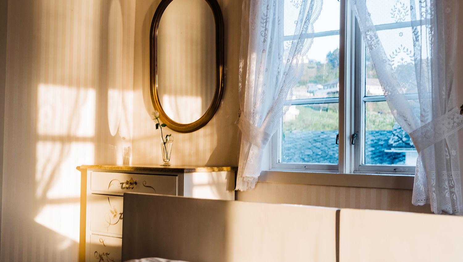Morning sunlight brightens the classic interior at Utne Hotel in Hardanger.