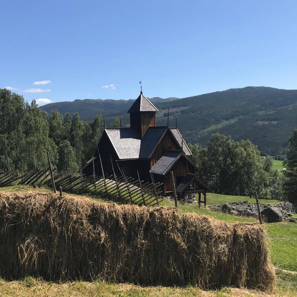 Uvdal Stavkirke