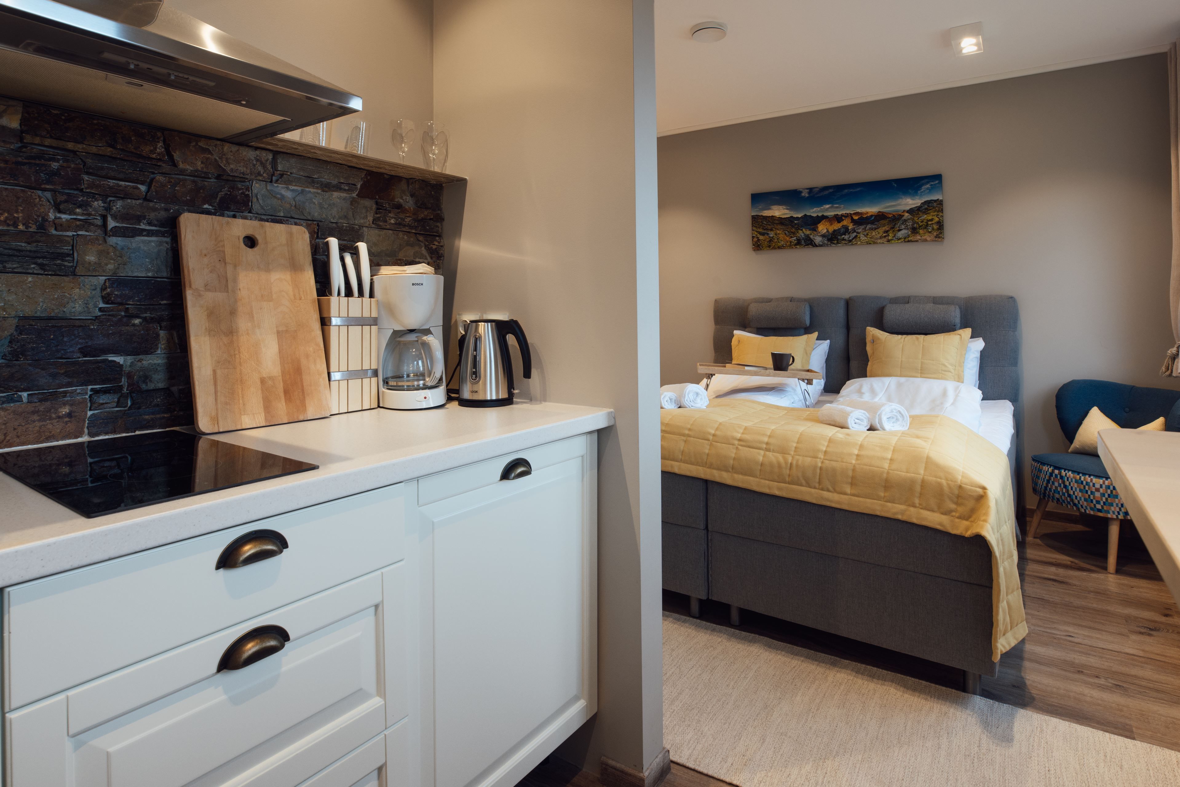 Superior double room with kitchen and private bathroom 