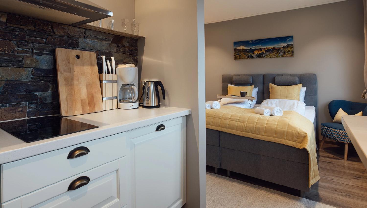 Superior double room with kitchen and private bathroom