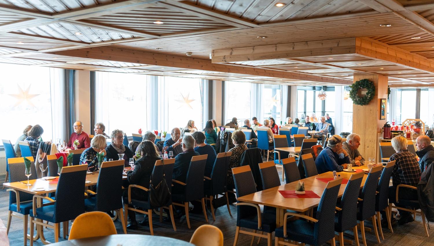 Forstmann Restaurant - Oppdekking 1