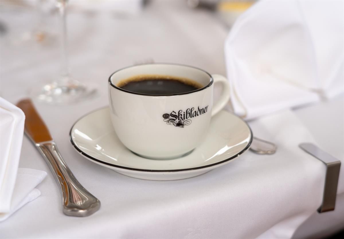 Skibladners egen servise