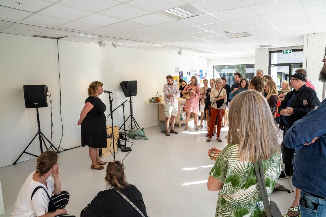 Utstillingsåpning med publikum