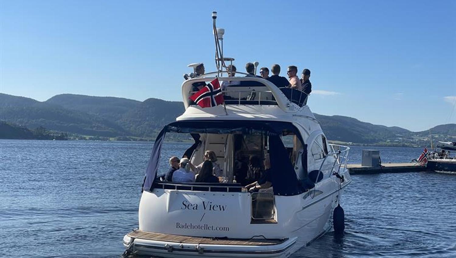 Badehotellet yacht