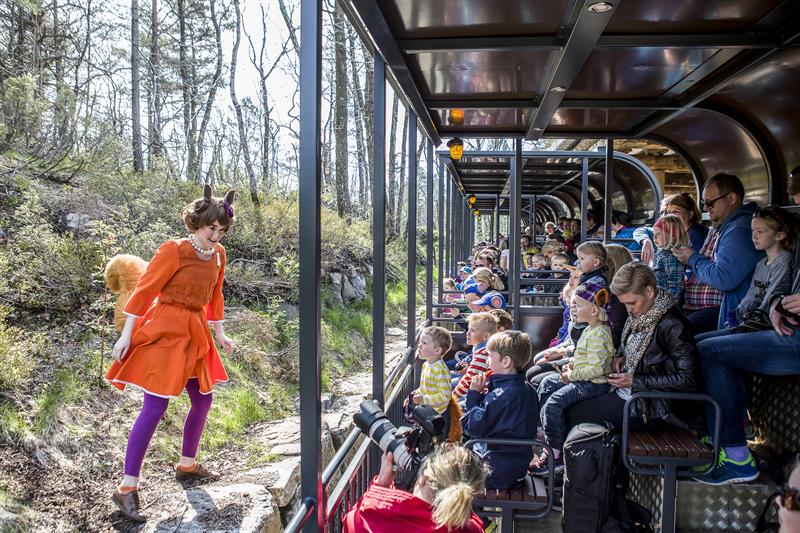 Tribunetog Hakkebakkeskoven