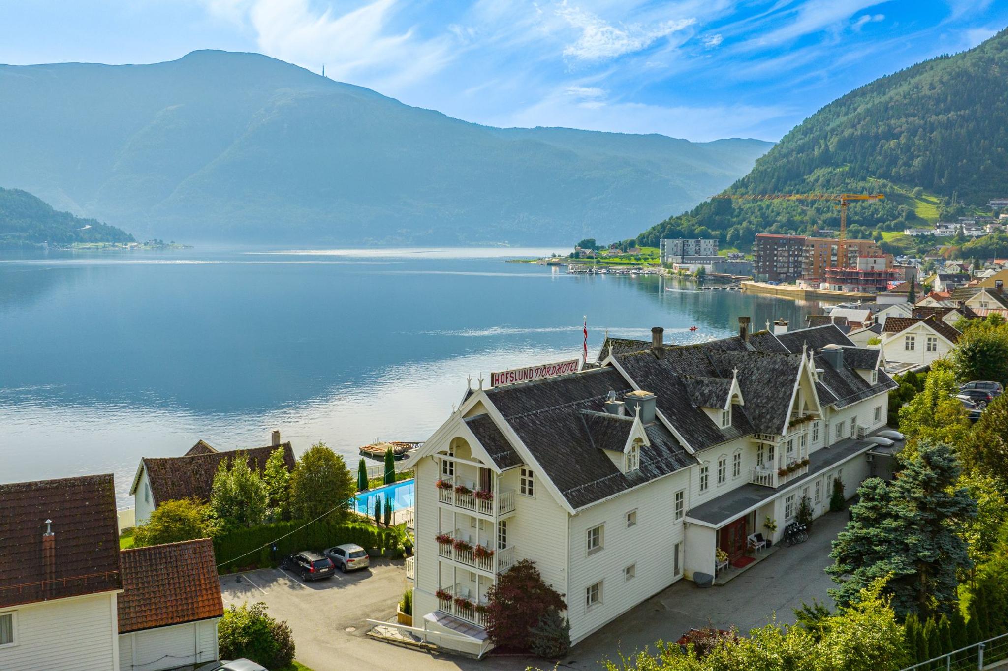 Hofslund Fjordhotell