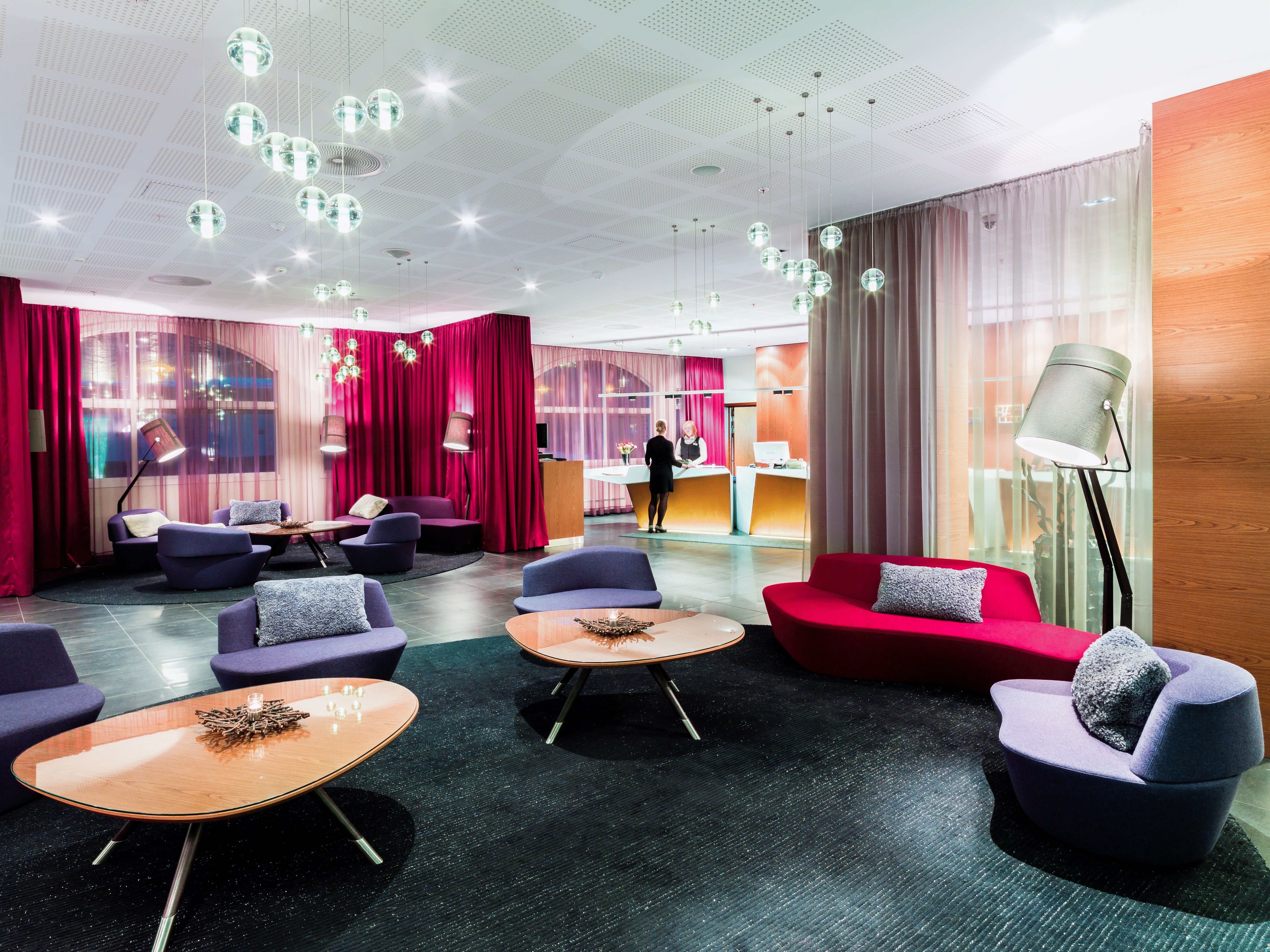 Radisson Blu Royal Hotel - Reception