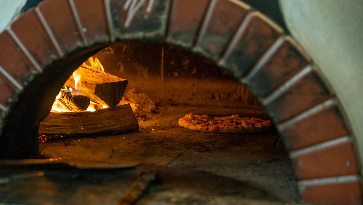 Steinovnsbakt pizza Tollboden Bakeri Flekkefjord