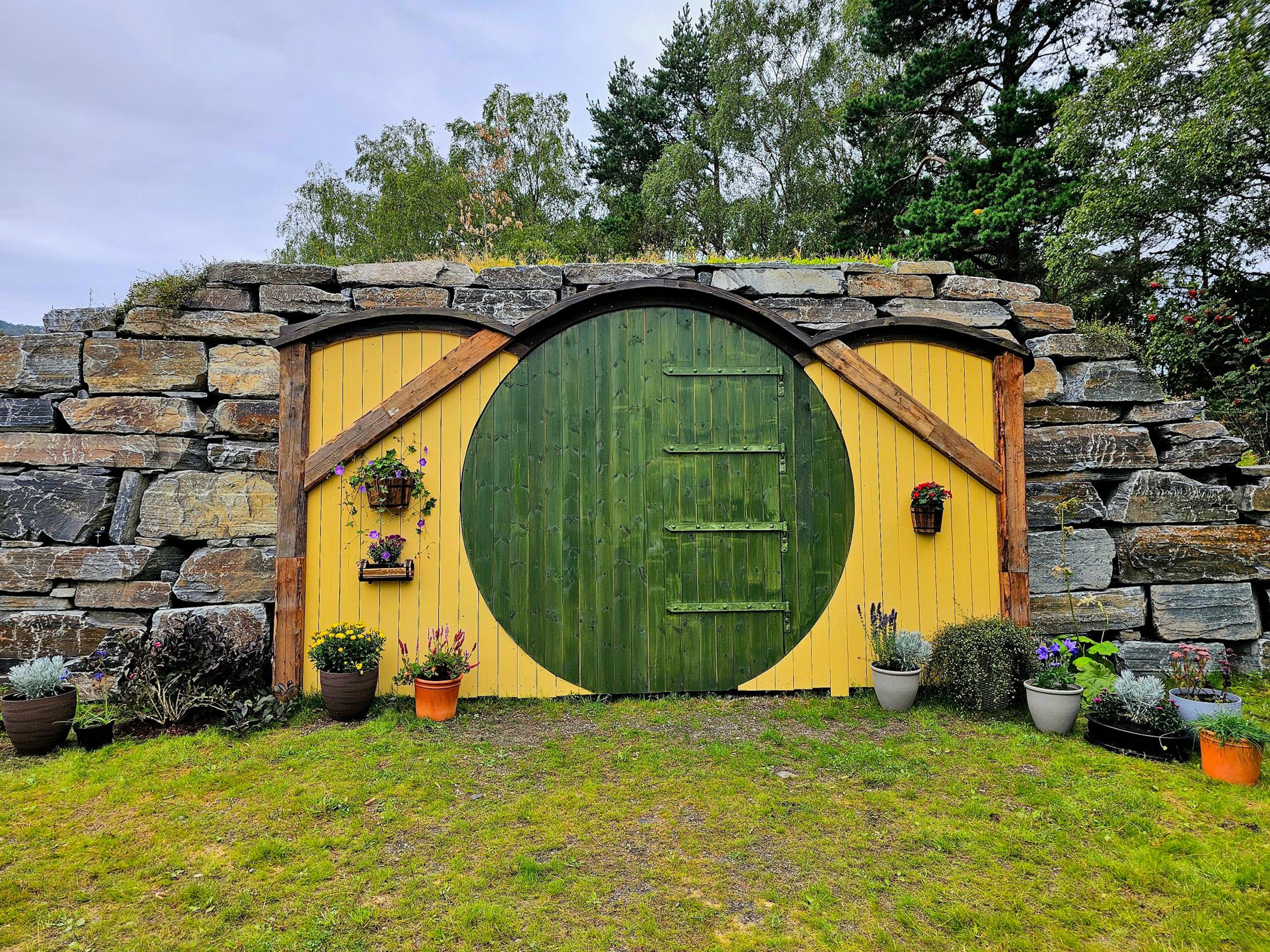 Stay in your own Hobitt house in Ryfylke