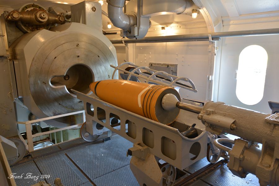 The Adolf Gun, guided tour sightseeing