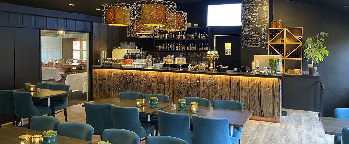 Bar og selskapsrom