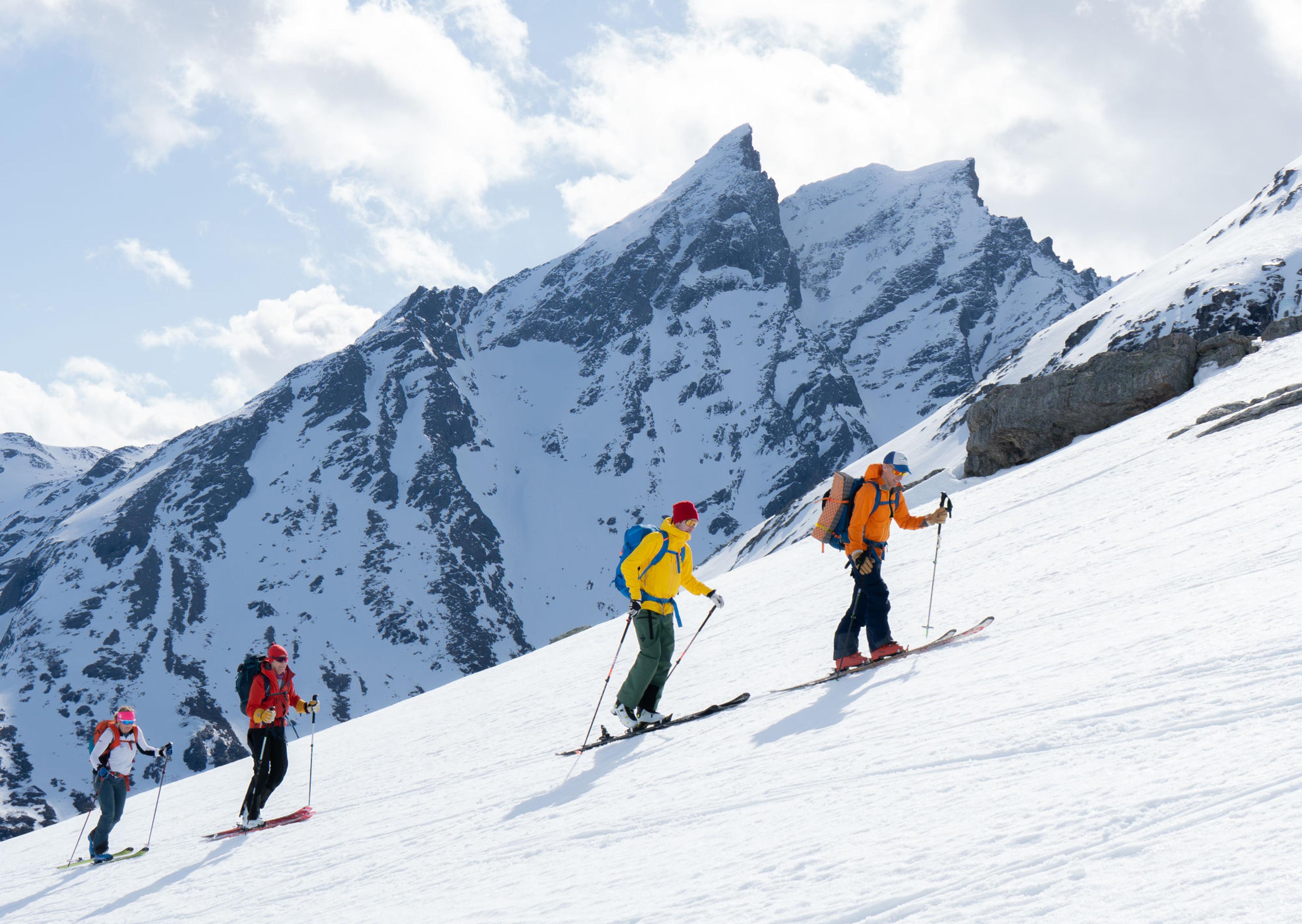 Introduction to Randonée Skiing in Romsdalen with Norsk Tindesenter