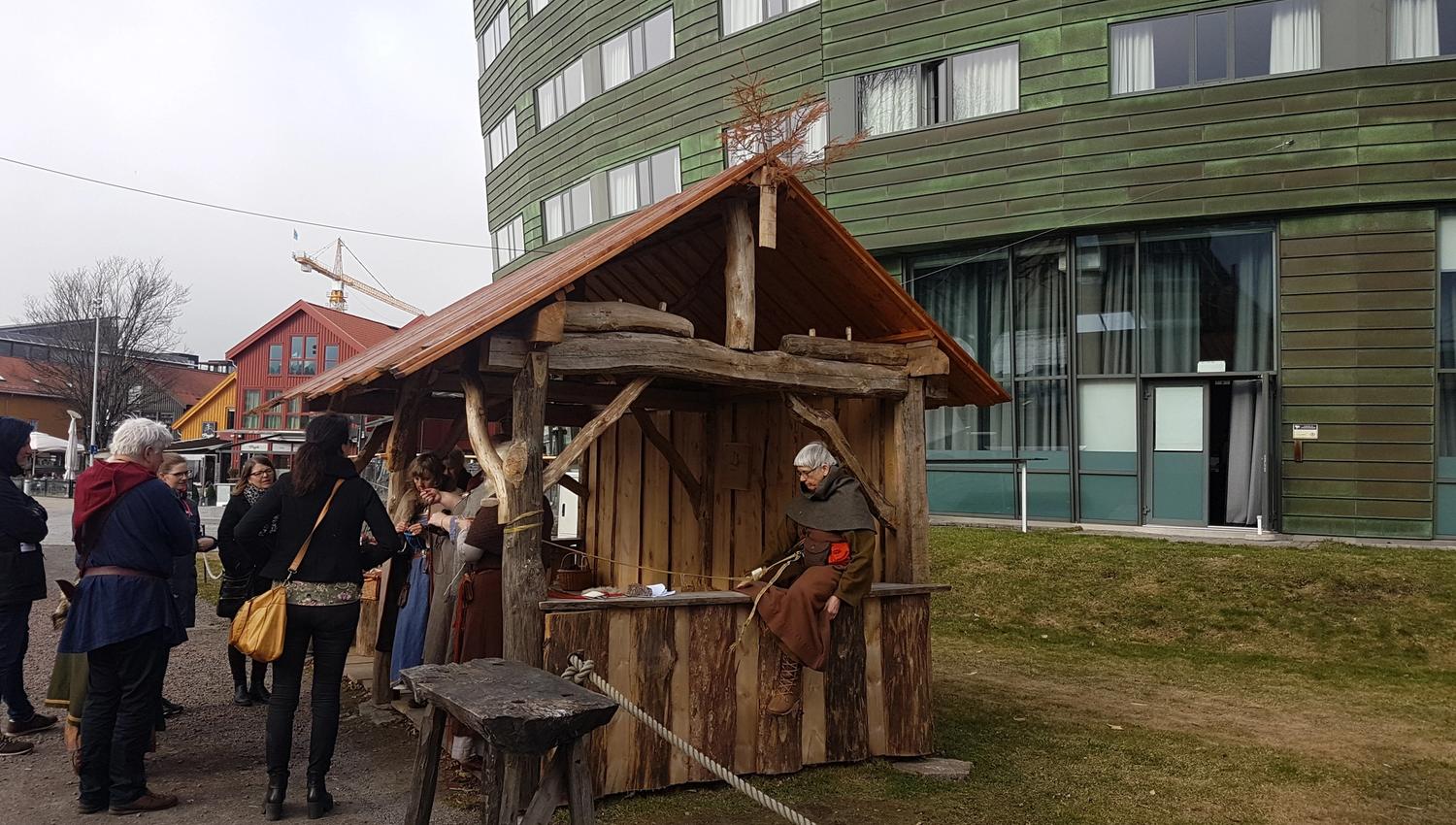 Bilde fra Vikingodden med Quality Hotel Tønsberg i bakgrunnen