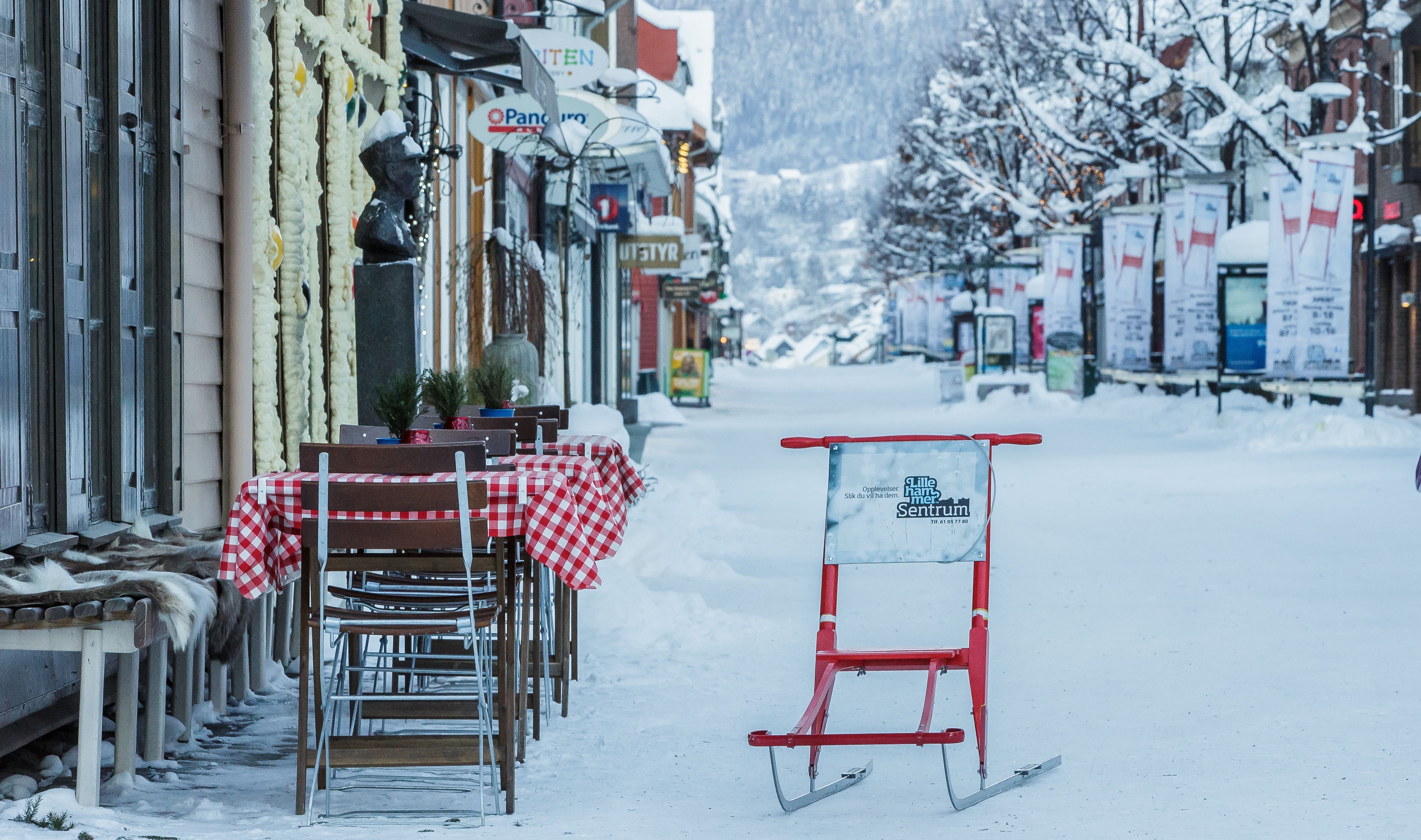 Kicksledge in the walking street in Lillehammer