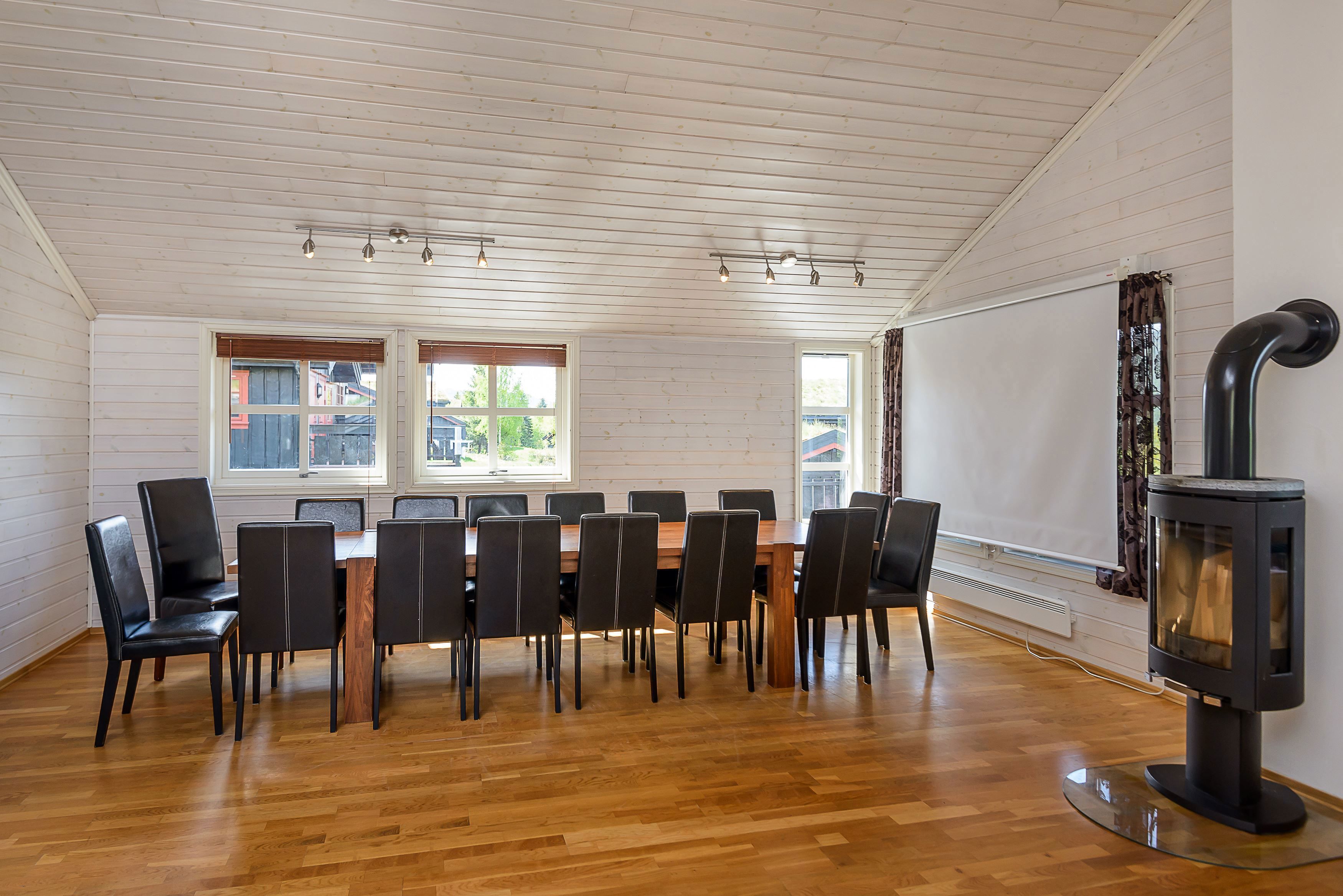 dining table Nordlia 17