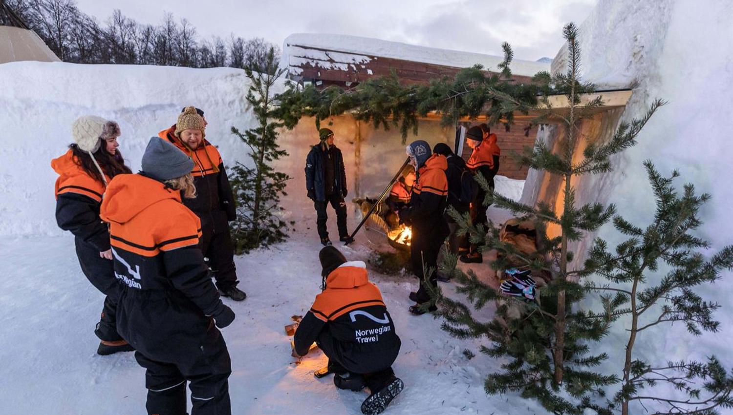 Guests try to light the fire