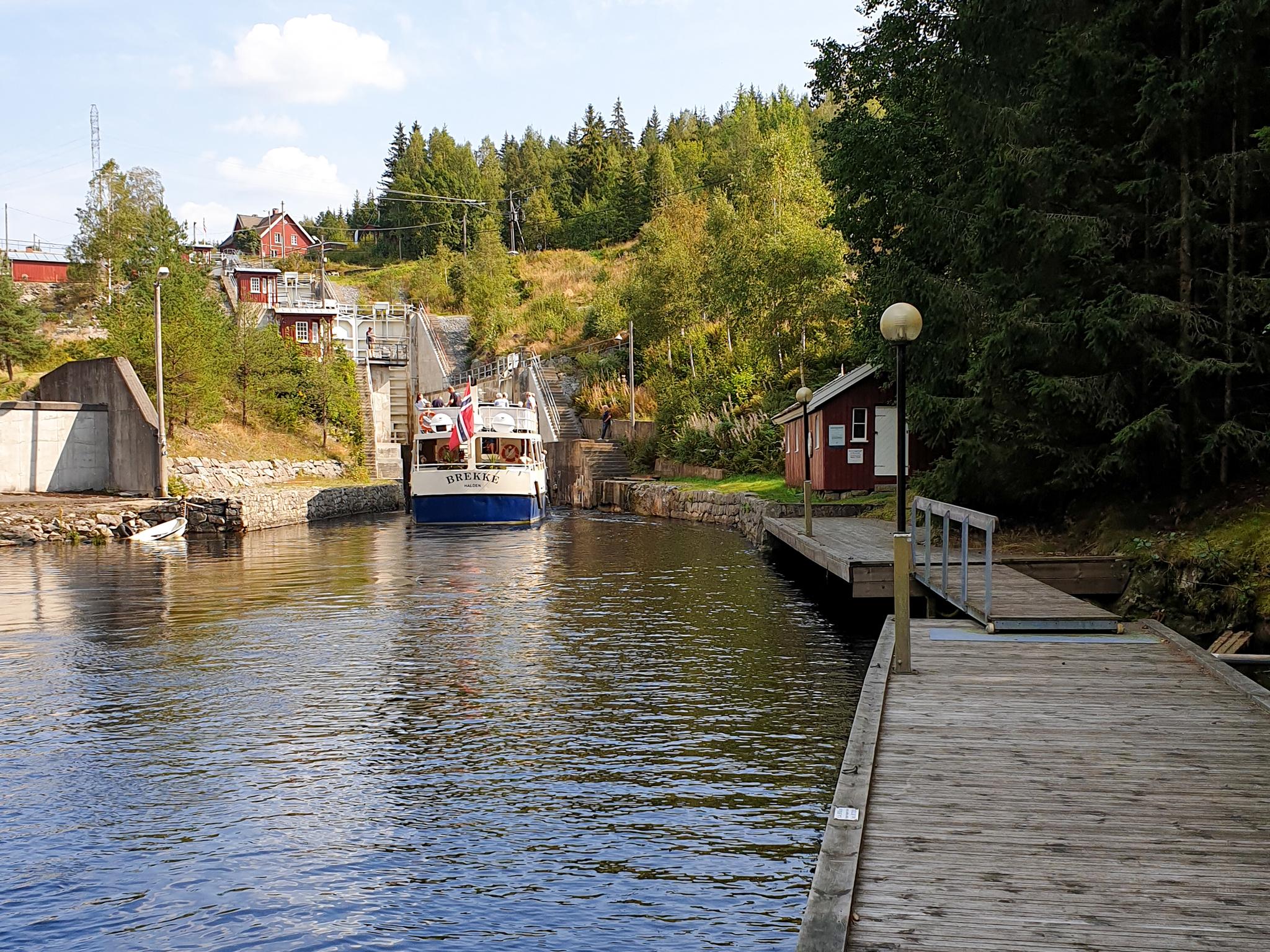 Gjestebrygge Brekke sluser, nede